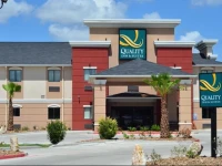 Quality Inn & Suites Kenedy - Karnes City 