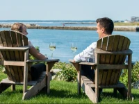 The Breakwater Inn & Spa 