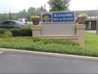 Best Western PLUS Hannaford Inn & Suites 