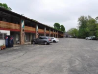 Kewanee Motor Lodge 