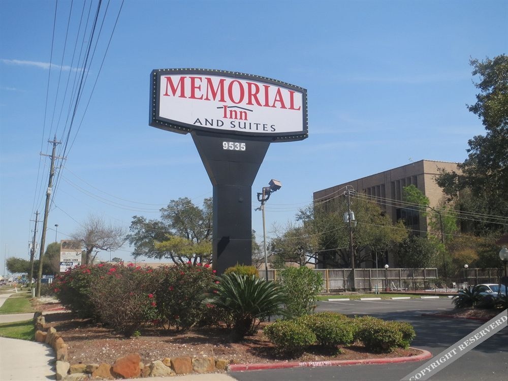 Memorial Inn and Suites 