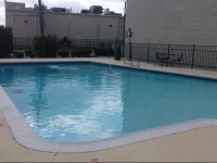 Houston Inn and Suites 