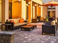 Courtyard Hampton 