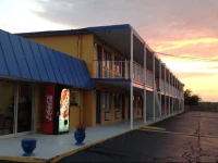Belmont Inn and Suites 