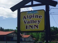 Alpine Valley Inn - Helen 