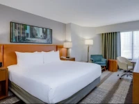 Crowne Plaza Hotel Dulles Airport 