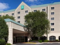 Embassy Suites Dulles Airport 