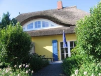 Ferienwohnungen Reetwinkel in Wieck 4*