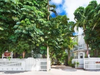 Coco Plum Inn 