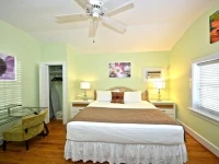 Simonton Condo 222 
