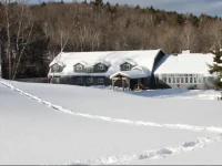 Trailside Inn 