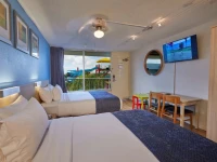 Flamingo Waterpark Resort 