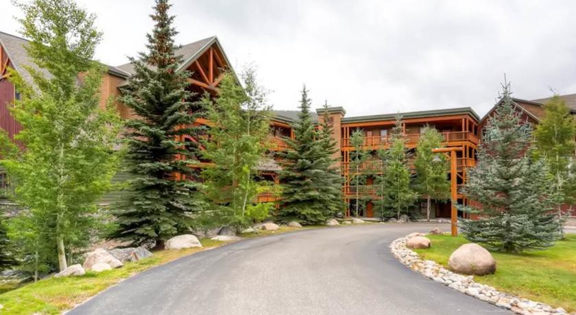 Tenderfoot Lodge 2616 