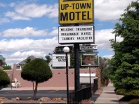 Travelers Uptown Motel 