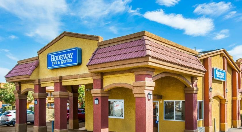 Rodeway Inn & Suites Corona 