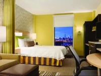Home2 Suites Long Island City/Manhattan View 