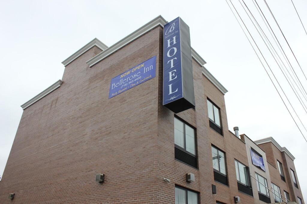 Bellerose Inn 