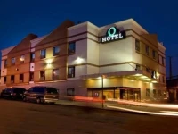Hotel Q New York 