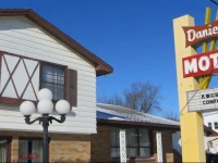 Daniels Motel 