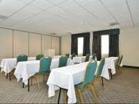 Holiday Inn Express Hotel & Suites Tacoma South - Lakewood 