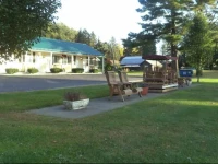 Weathervane Motel Lanesboro 