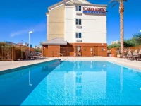 Candlewood Suites Hotel 