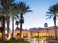 Courtyard by Marriott Las Vegas Convention Center 