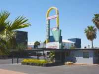 Roulette Motel 