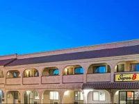 Super 8 Nellis 