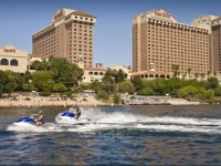 Harrahs Hotel & Casino Laughlin 
