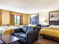 Super 8 League City/Kemah Area 
