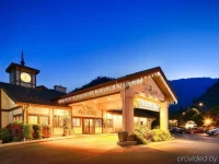 Icicle Village Resort 