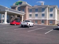 Holiday Inn Express & Suites Lebanon 