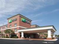 Holiday Inn Express Leland - Wilmington Area 