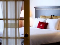 Crowne Plaza Hotel Kansas City - Overland Park 4*