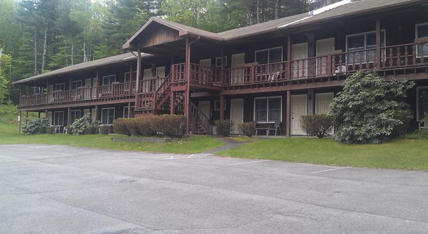Roaring Brook Ranch Resort & Conference Center 