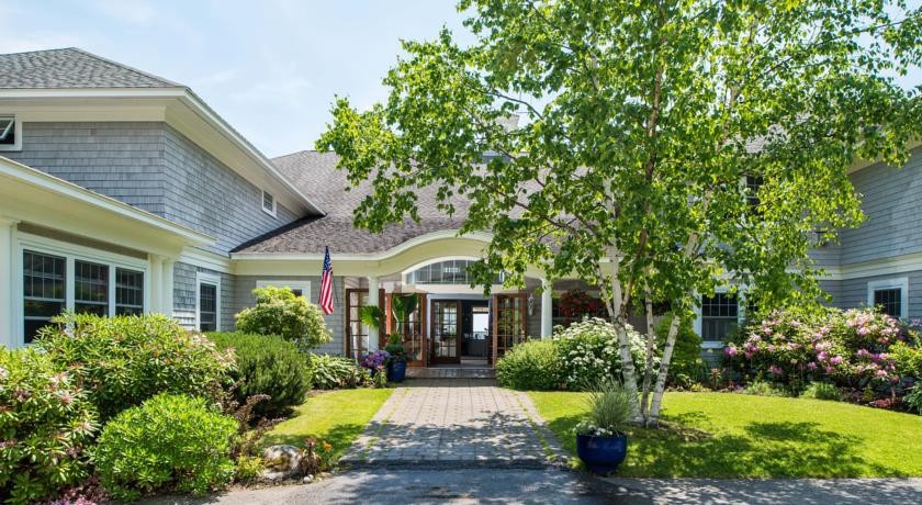The Inn at Oceans Edge 