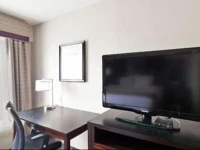 Holiday Inn Express Atlanta West - Theme Park Area 