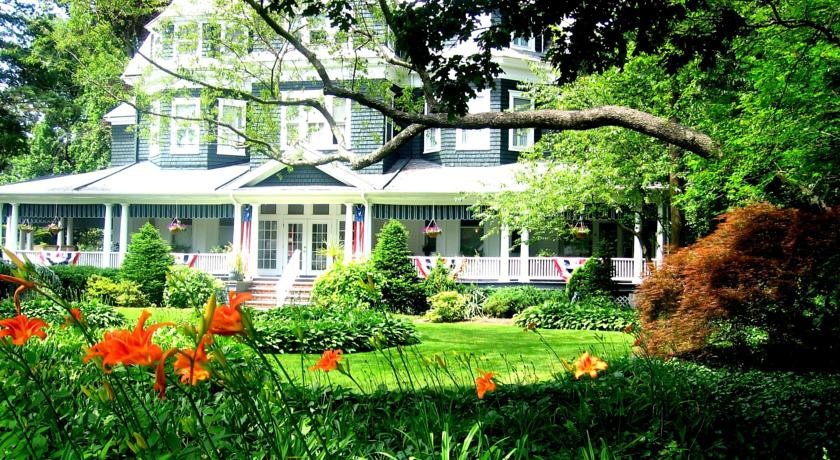 Cedars & Beeches Bed & Breakfast 