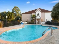 Microtel Inn & Suites by Wyndham Longview 