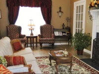 The Hill House Bed & Breakfast 