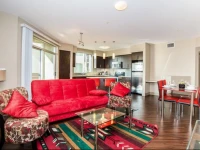 Hollywood Orion Apartment 