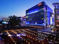 Luxe City Center Hotel 