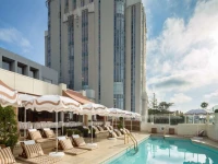 Sunset Tower Hotel 