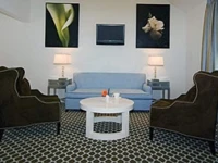 L.A. Sky Boutique Hotel 