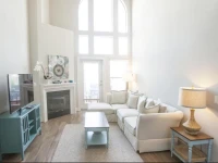 Glendon Apartment #4128 