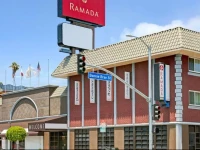 Ramada Los Angeles Downtown West 