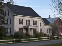 Wildflower Inn 