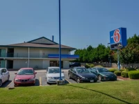 Motel 6 Huntsville - Madison 