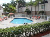 Doral Inn & Suites Miami Airport West 